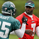 Illustration for article titled LeSean McCoy Is the Only Person Who Doesnt Think LeSean McCoy Needs More Carries